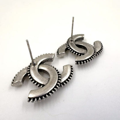 Chanel Coco Mark Metal Silver Earrings And Earrings