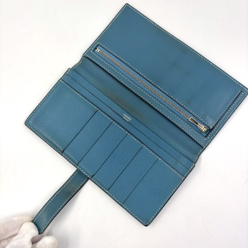 Hermes Bearn Soufflé □A Engraved Leather Blue Wallet Silver