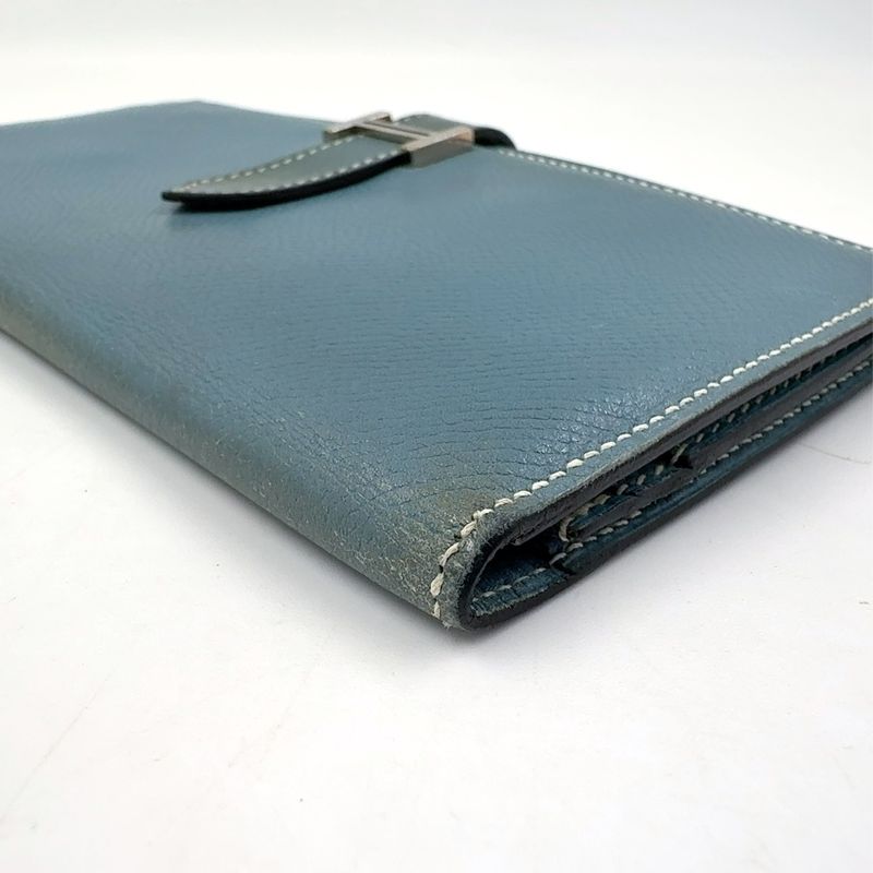 Hermes Bearn Soufflé □A Engraved Leather Blue Wallet Silver