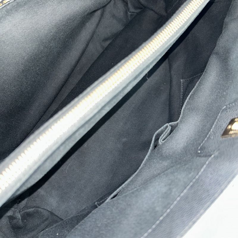 Chanel 2WAY Ladies Matelasse Chain Shoulder Bag Handbag Shoulder Coco Mark Coco