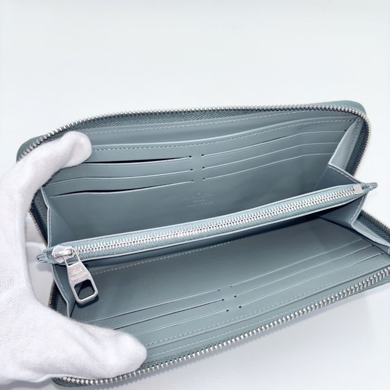 Louis Vuitton Men's Taurillon Monogram Zippy Wallet Horizontal Long Wallet