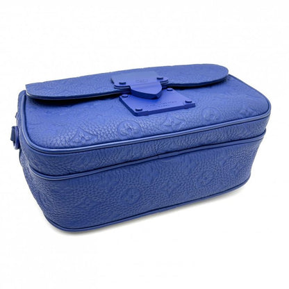 Louis Vuitton Shoulder Bag Men's Taurillon Monogram S Lock Messenger 2WAY