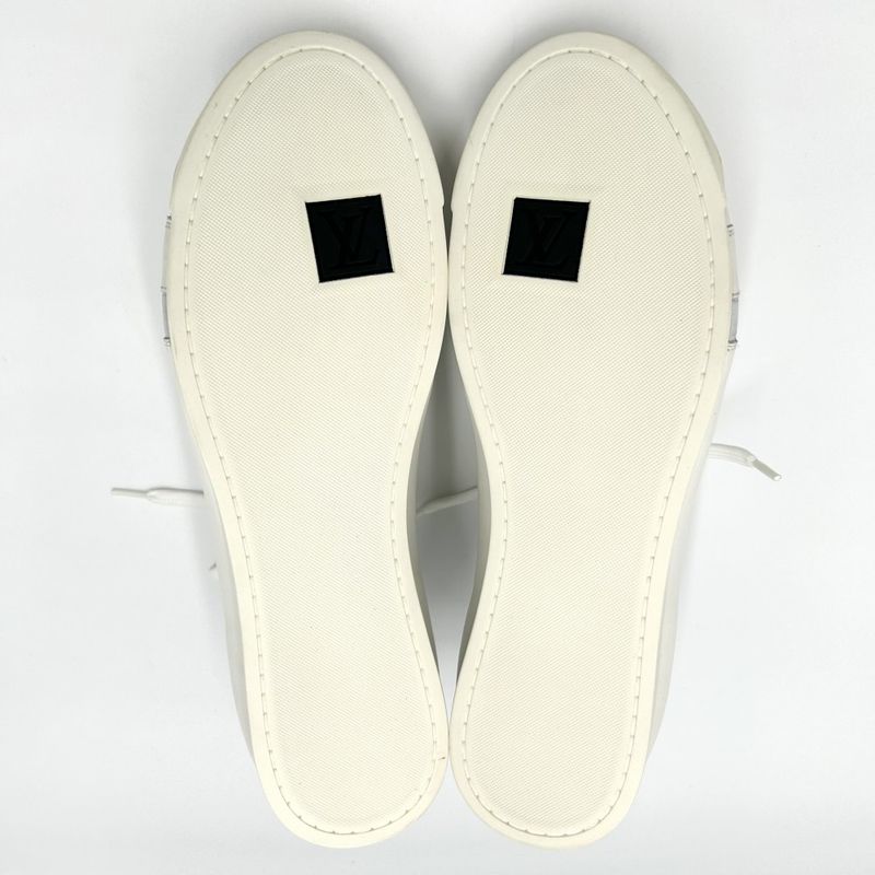 Louis Vuitton Sneakers Men's Perforated Logo LV Lagoon Low Cut Size 8 Shoes