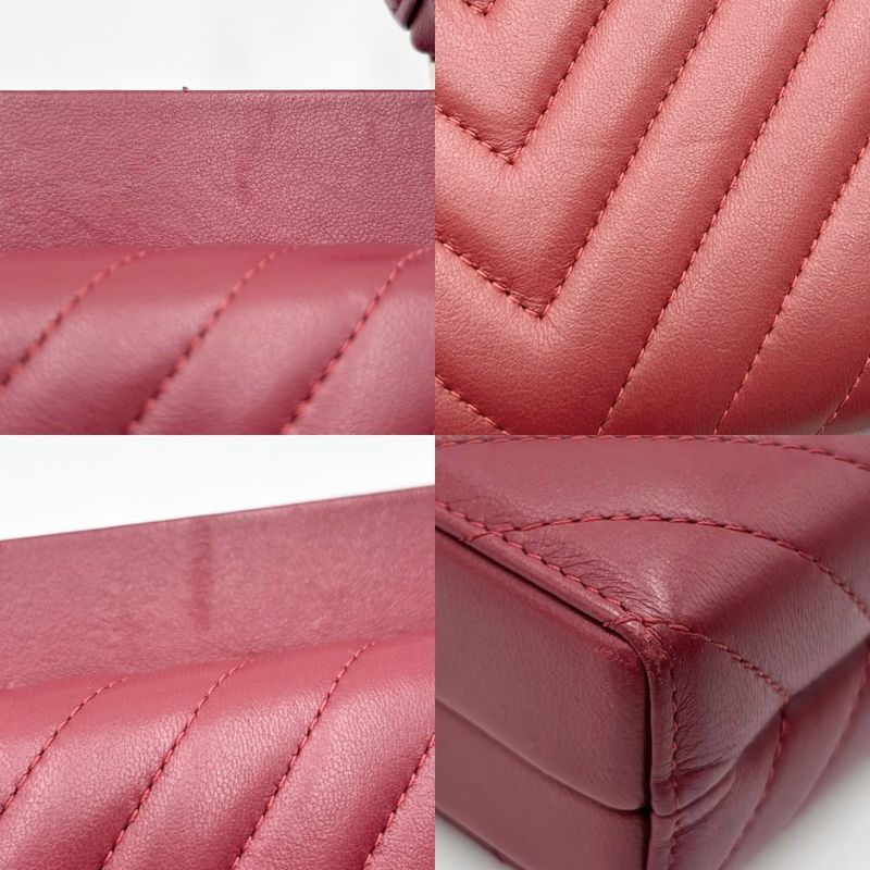 Chanel Shoulder Bag Women's Chevron V Stitching Turnlock Shoulder Crossbody Bag