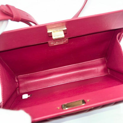 Chanel Shoulder Bag Women's Chevron V Stitching Turnlock Shoulder Crossbody Bag