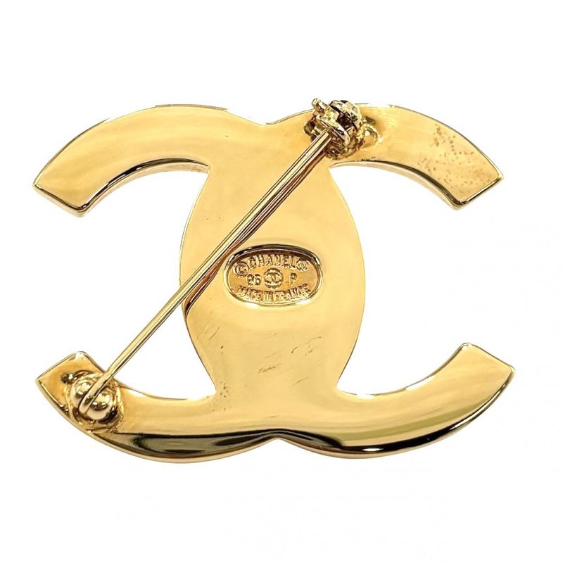 Chanel Brooch Ladies Coco Mark Turnlock Design Accessories Chanel GP 96P Gold