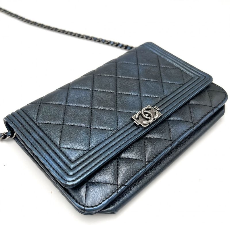 Chanel Chain Wallet Women's Boy Chanel Coco Mark Shoulder Bag Wallet Crossbody