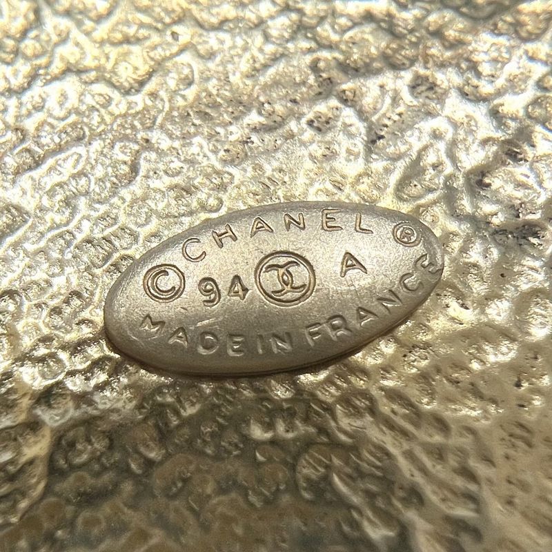 Chanel Brooch Ladies Round Coco Mark Accessory Vintage Chanel GP 94A Gold