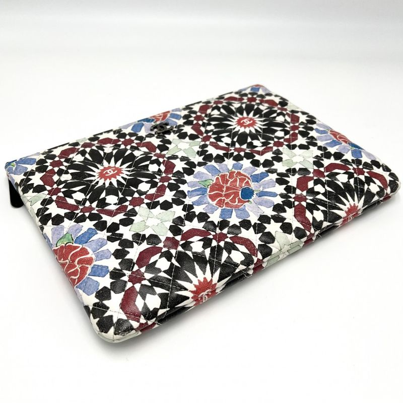 Chanel Clutch Bag Women Matelasse Christmas Limited Second Bag Chanel Leather