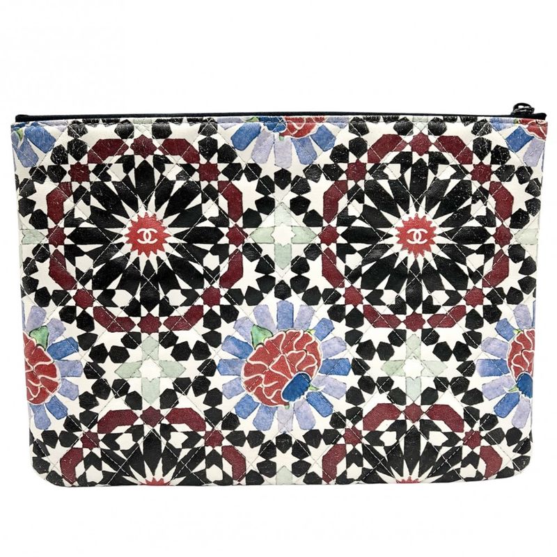 Chanel Clutch Bag Women Matelasse Christmas Limited Second Bag Chanel Leather