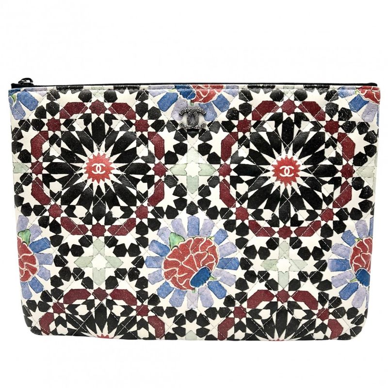 Chanel Clutch Bag Women Matelasse Christmas Limited Second Bag Chanel Leather