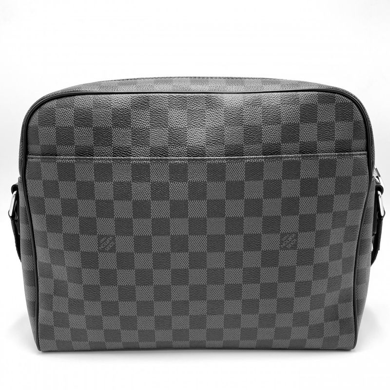 Louis Vuitton Shoulder Bag Men's Dayton MM Shoulder Crossbody Louis Vuitton