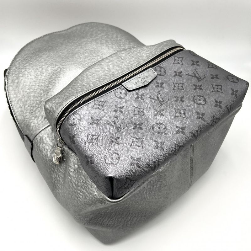 Louis Vuitton Backpack Men's Monogram Eclipse Discabas Lee Backpack PM Taiga