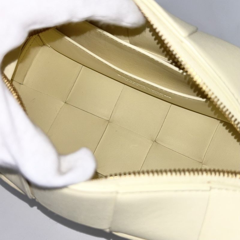 Bottega Veneta Handbag Women's Small Brick Cassette Maxi Intrecciato One