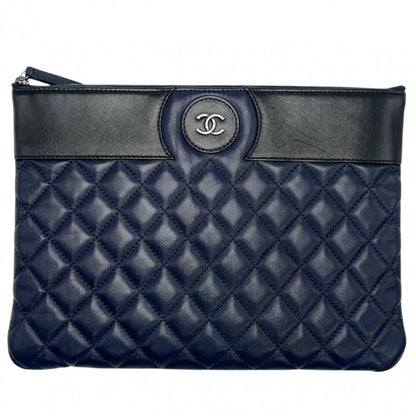 Chanel Clutch Bag Unisex Matelasse Second Bag Coco Mark Bicolor Chanel Leather