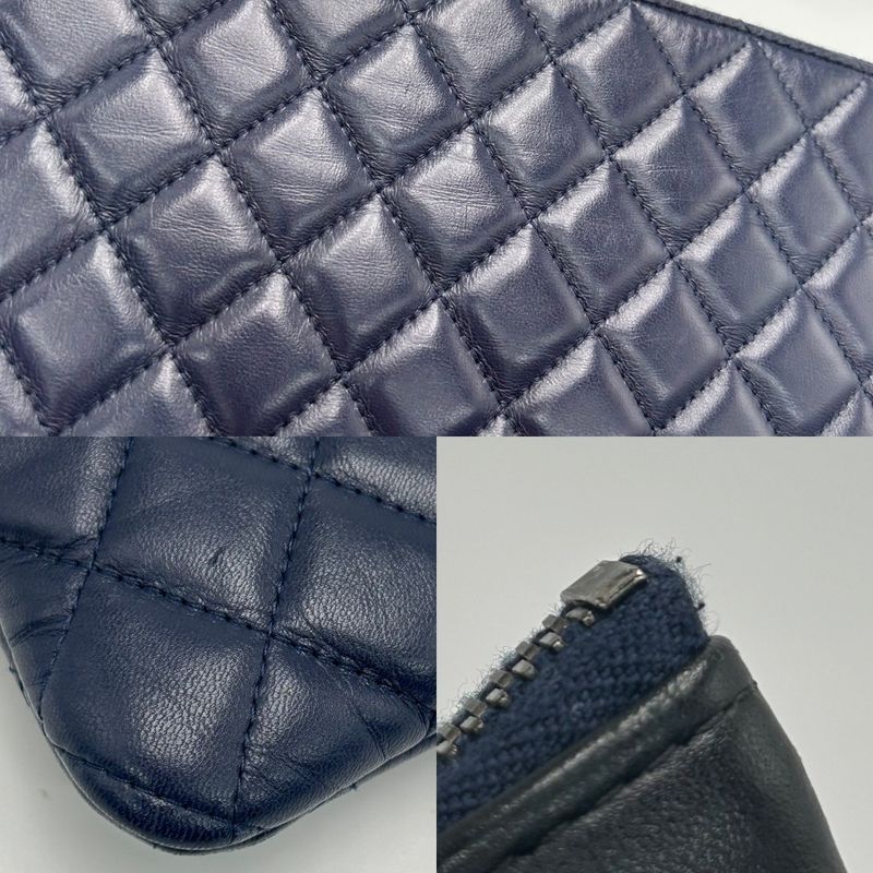 Chanel Clutch Bag Unisex Matelasse Second Bag Coco Mark Bicolor Chanel Leather