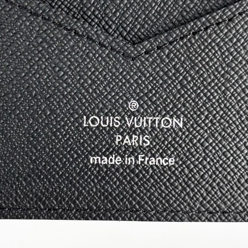 Louis Vuitton Passport Case Men's Monogram Eclipse Couverture Passport NM