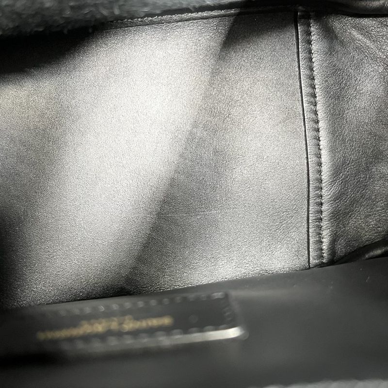 Yves Saint Laurent Shoulder Bag Women's YSL Logo LE5 A 7 Soft Small One