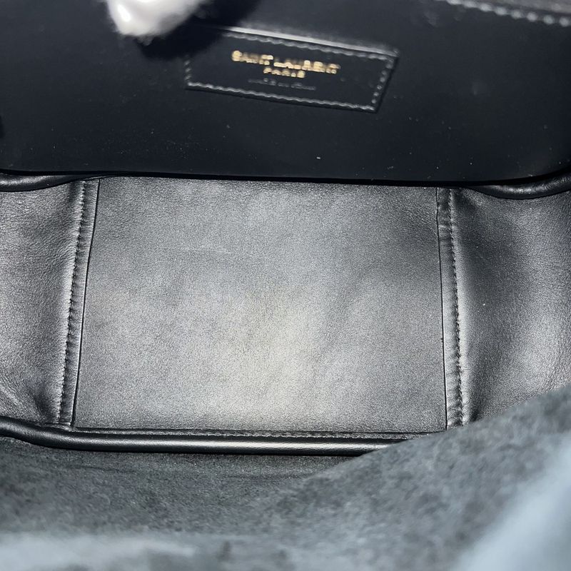 Yves Saint Laurent Shoulder Bag Women's YSL Logo LE5 A 7 Soft Small One