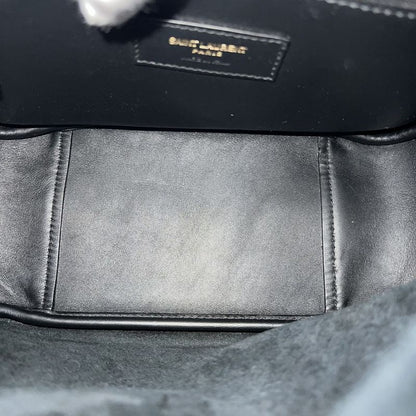 Yves Saint Laurent Shoulder Bag Women's YSL Logo LE5 A 7 Soft Small One