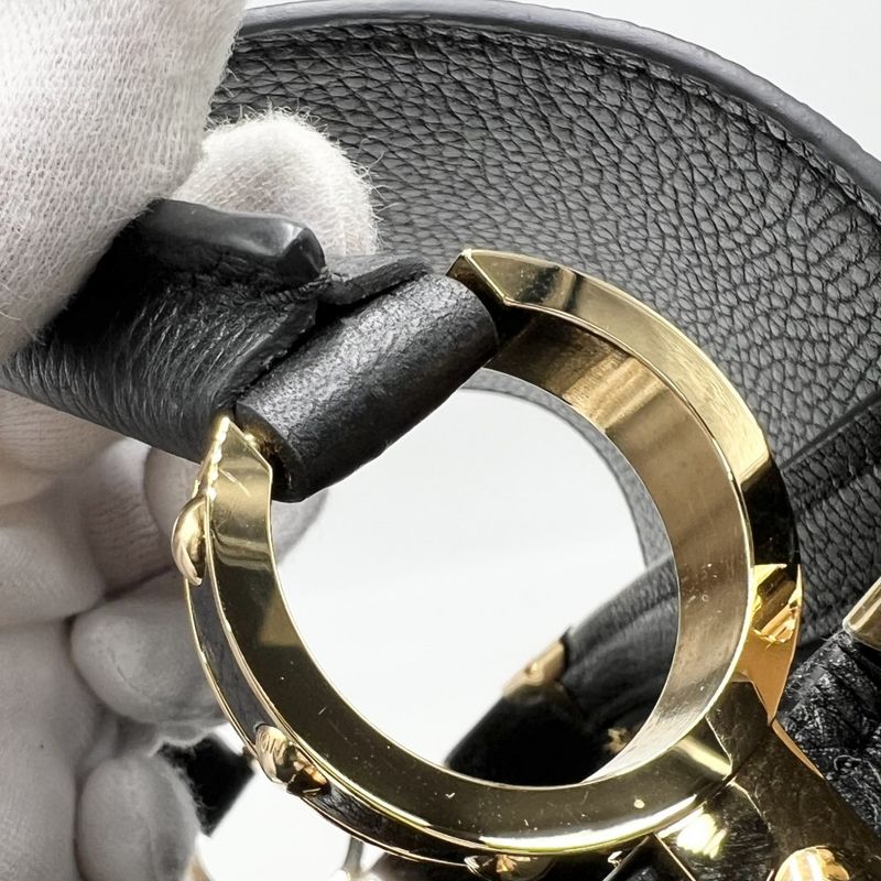 Louis Vuitton 2WAY Ladies Parnacea Line Capucines PM Crossbody Monogram Flower