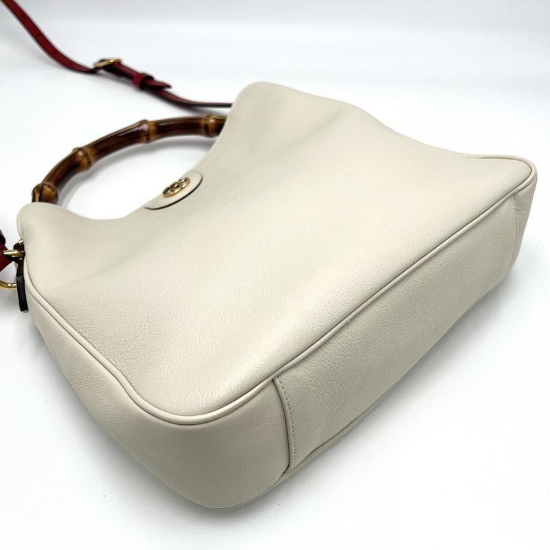 Gucci 2WAY Ladies Diana Medium Shoulder Crossbody Bamboo Handbag Bamboo Handbag
