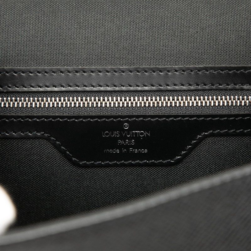 Louis Vuitton Taiga Yaranga Crossbody Shoulder Bag M30822 Ardoise Black Leather