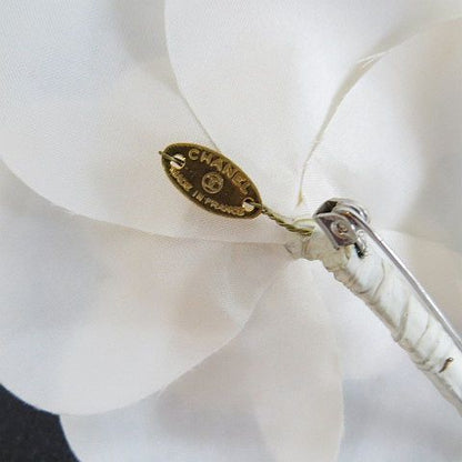 Chanel Camellia Flower Corsage Brooch Ivory Tone None Fabric Accessories