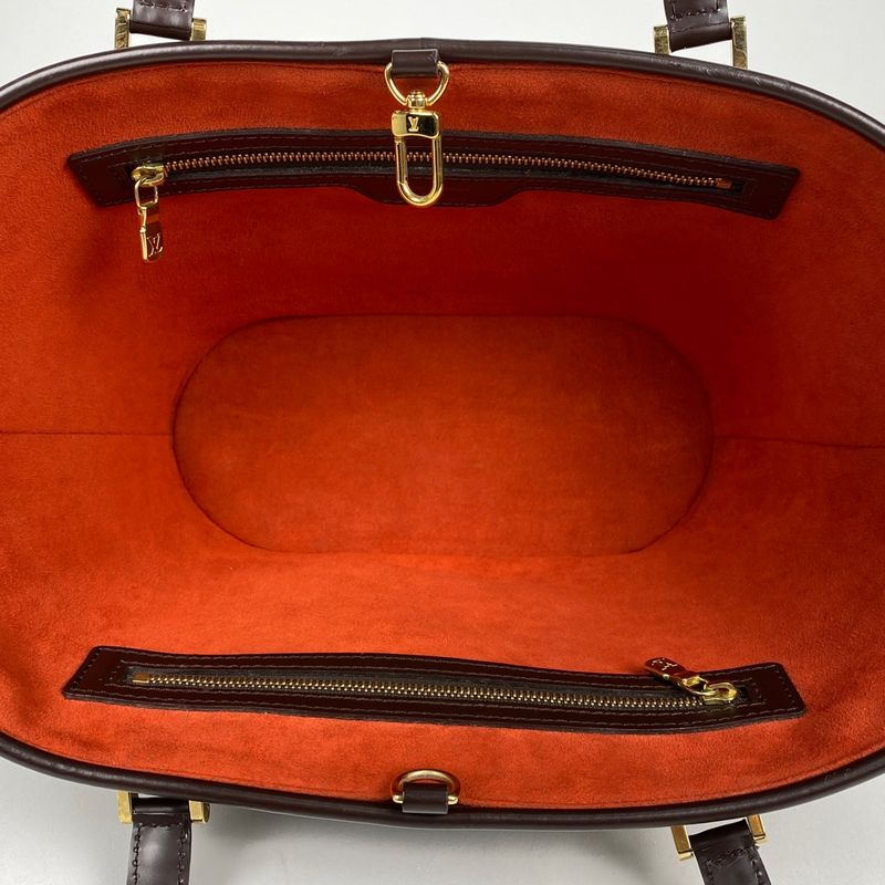 Louis Vuitton Manosque PM Shoulder Bag Shoulder Trapezoid Shape Handbag Damier