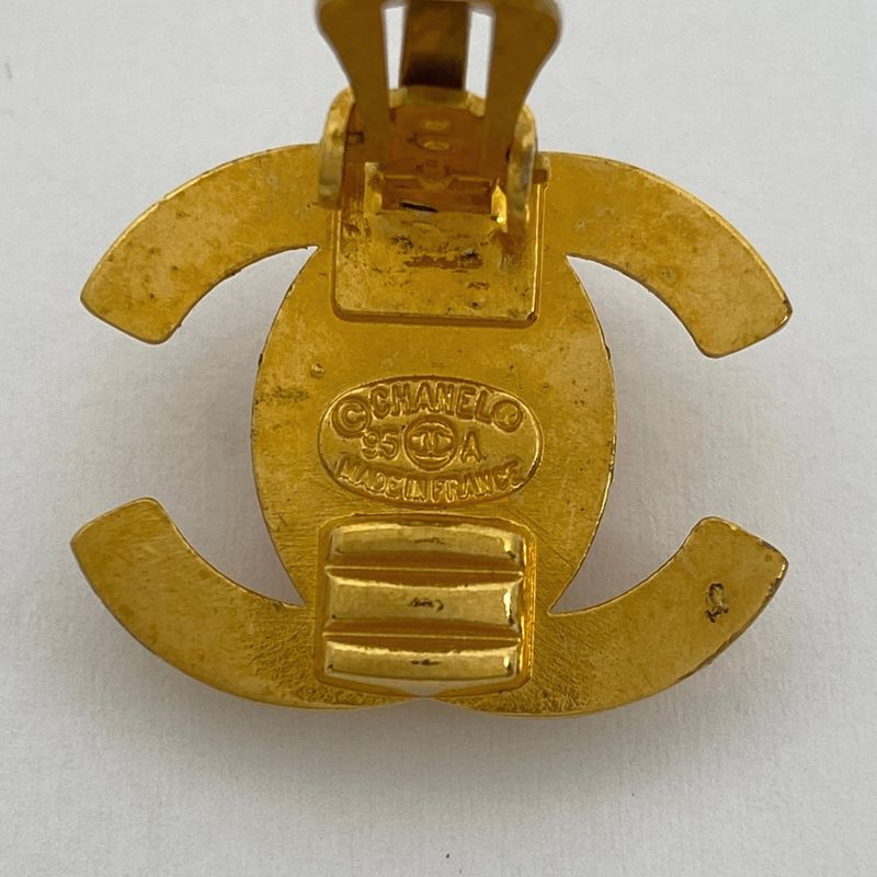 Chanel Coco Mark Earrings Turnlock Earrings GP Gold Ladies