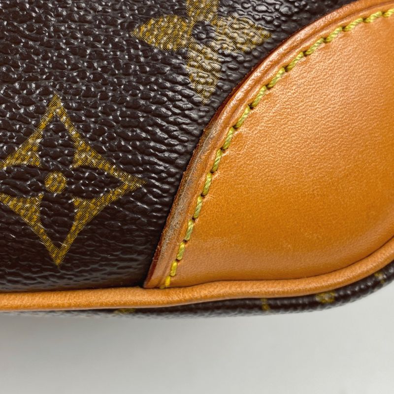 Louis Vuitton Nile Crossbody Shoulder Bag Monogram Brown M45244 Women