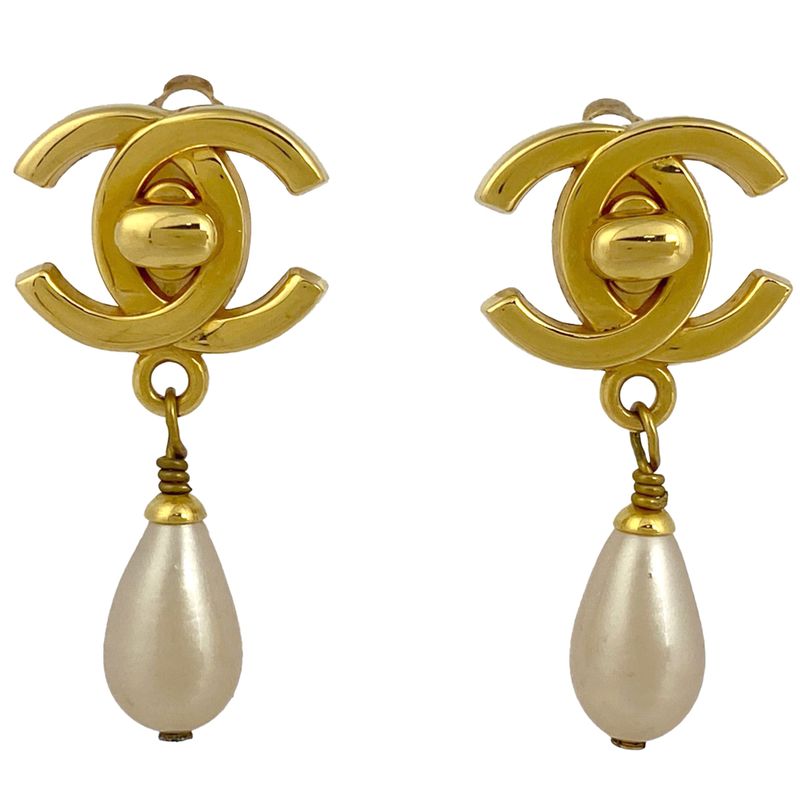 Chanel Coco Mark Faux Pearl Earrings Swing Turnlock Earrings GP Gold Ladies