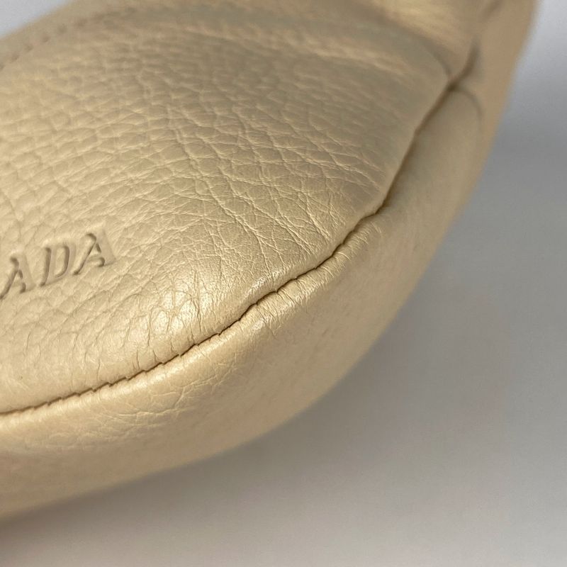 Prada Logo Chain Shoulder Bag Shoulder Bag Leather Cream Women