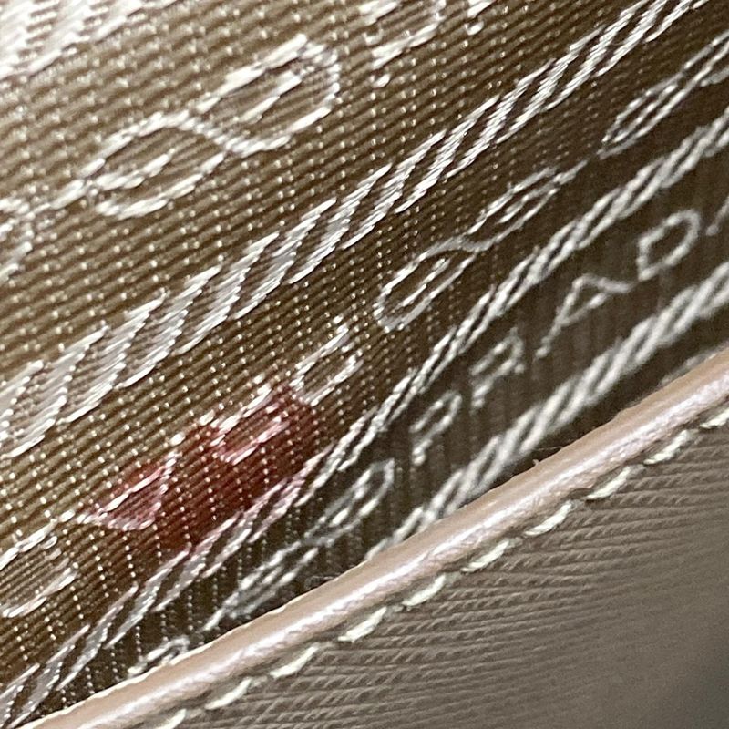 Prada Tote Bag Galleria Medium Bag Beige Leather