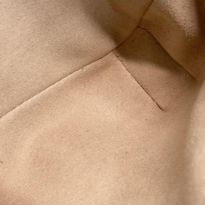 Gucci Shoulder Bag GG Marmont Quilted Leather Super Mini Bag 476433 White X