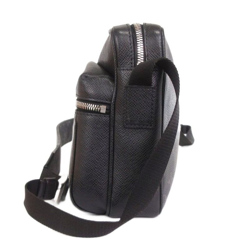 Louis Vuitton Outdoor Messenger PM Taiga Llama Shoulder Bag Crossbody M30233