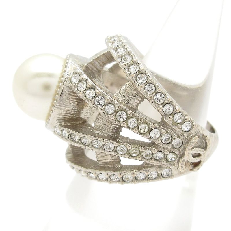 Chanel Ring Beautiful Silver And Ivory