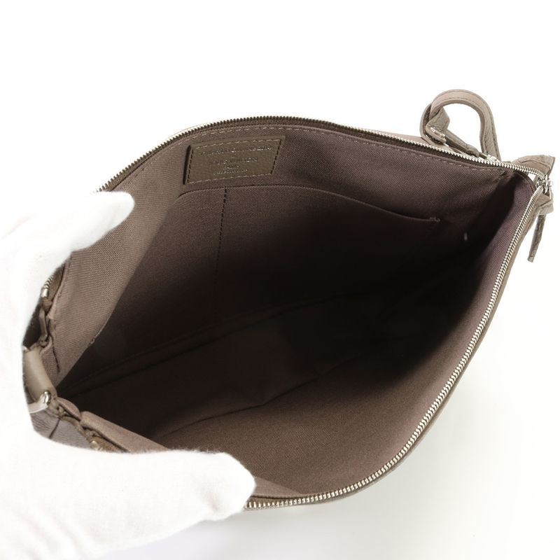 Louis Vuitton Essentiel M94446 Taurillon Clemence Leather Shoulder Bag Crossbody