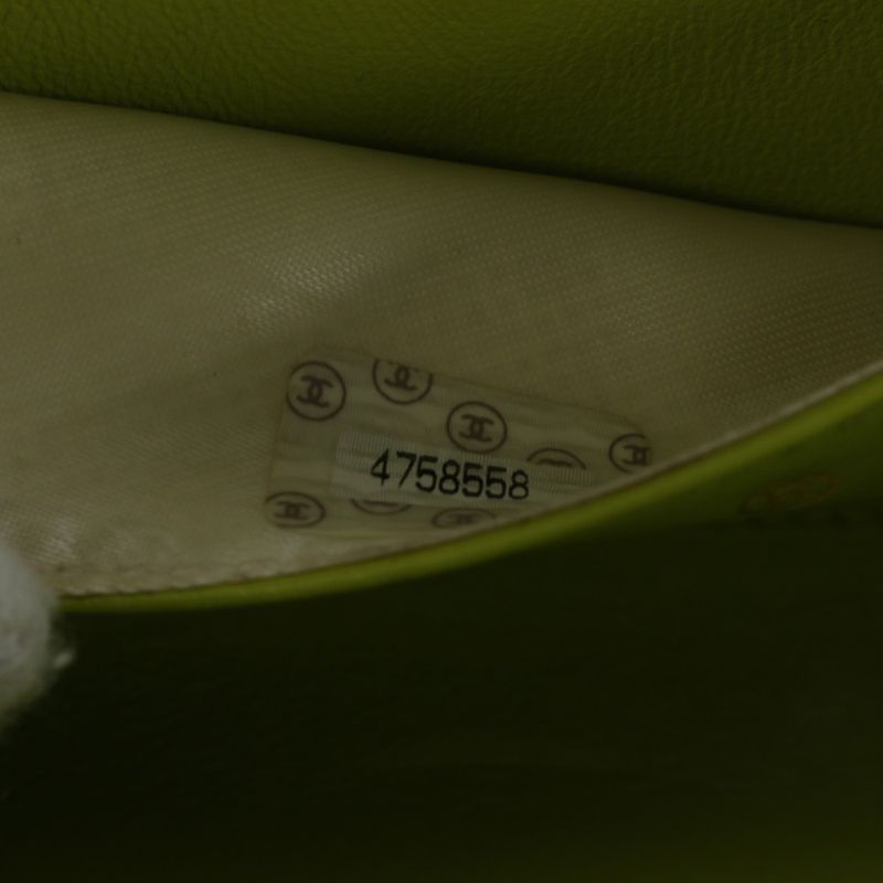 Chanel With Serial Seal Matelasse Chain Gusset Leather Handbag Shoulder Tote