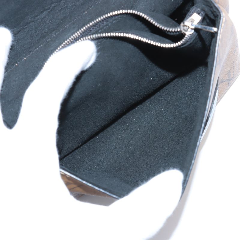 Louis Vuitton Kansai Yamamoto Monogram Pochette Kabuki Mask M43532 Shoulder Bag