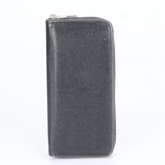 Louis Vuitton Taiga Zippy Wallet Vertical M32822 Leather Long Wallet Fold Round