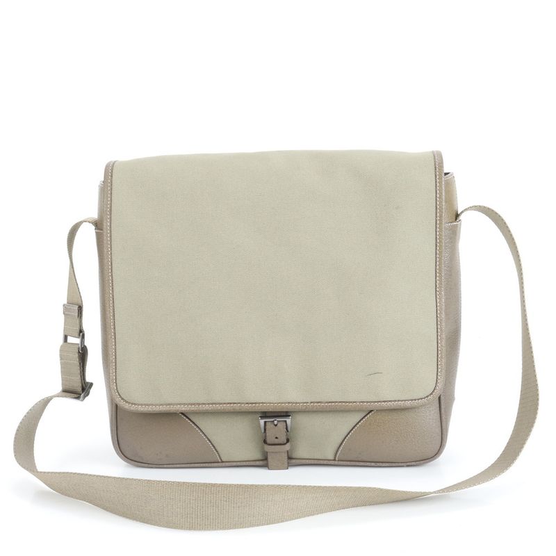 Prada Triangle Logo Leather Shoulder Bag Crossbody Messenger Business Commuter