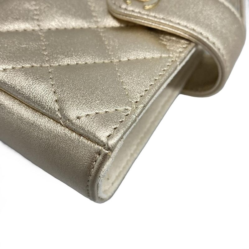 Chanel Coin Case Beautiful Matelasse Gold Hardware /O Mini Pochette Leather