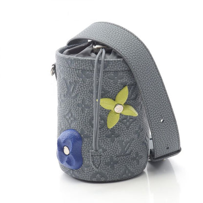 Louis Vuitton Shoulder Bag Chalk Pouch Taurillon Climbing Granite Gray M81572