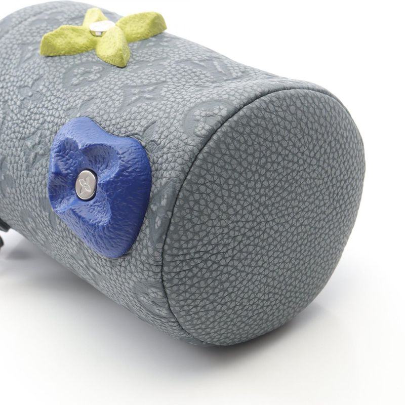 Louis Vuitton Shoulder Bag Chalk Pouch Taurillon Climbing Granite Gray M81572