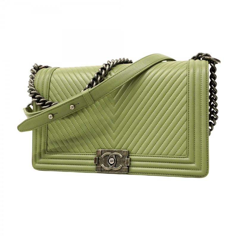 Chanel Shoulder Bag Boy Chanel/v-stitched Lambskin Green Silver Hardware Women