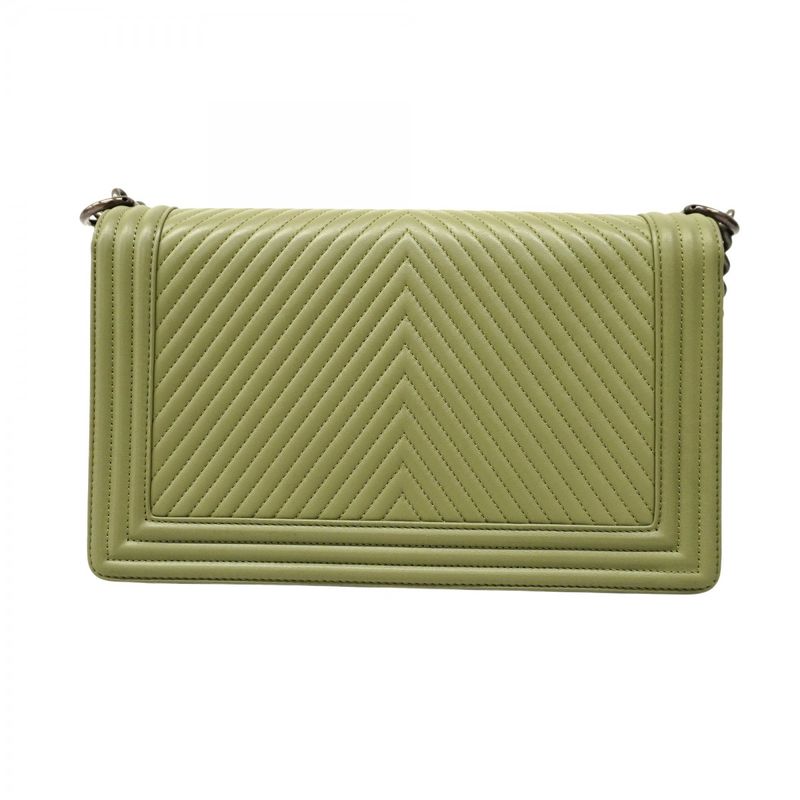 Chanel Shoulder Bag Boy Chanel/v-stitched Lambskin Green Silver Hardware Women
