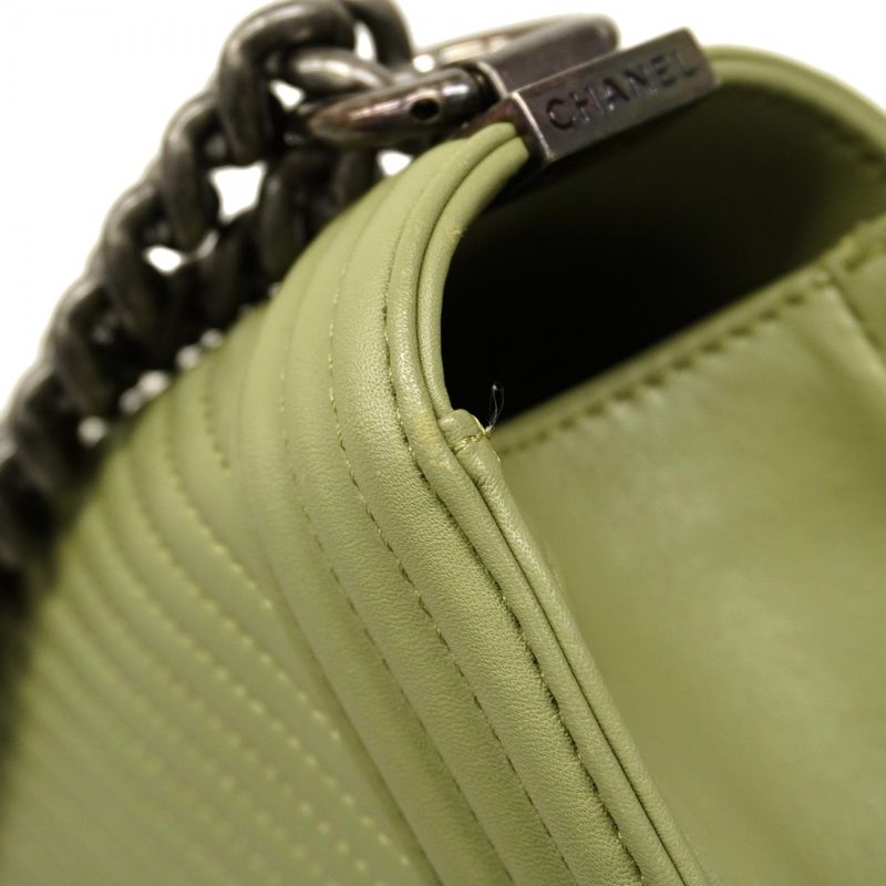 Chanel Shoulder Bag Boy Chanel/v-stitched Lambskin Green Silver Hardware Women