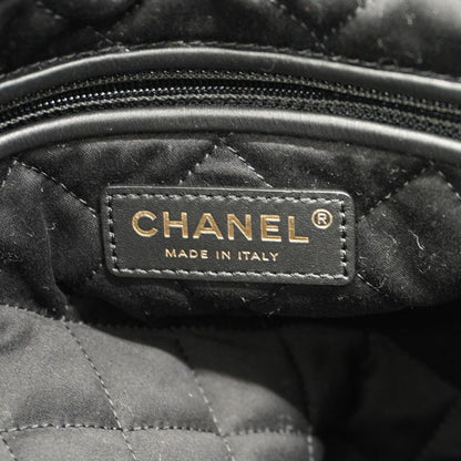 Chanel Shoulder Bag Chanel 22 Calf Black Gold Hardware Women