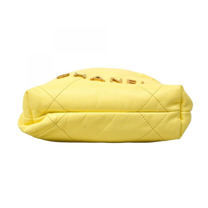 Chanel Shoulder Bag Chanel 22 Calf Yellow Gold Hardware Women